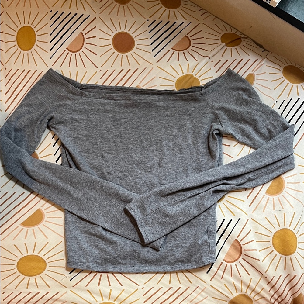 Abercrombie gray off the shoulder cropped shirt